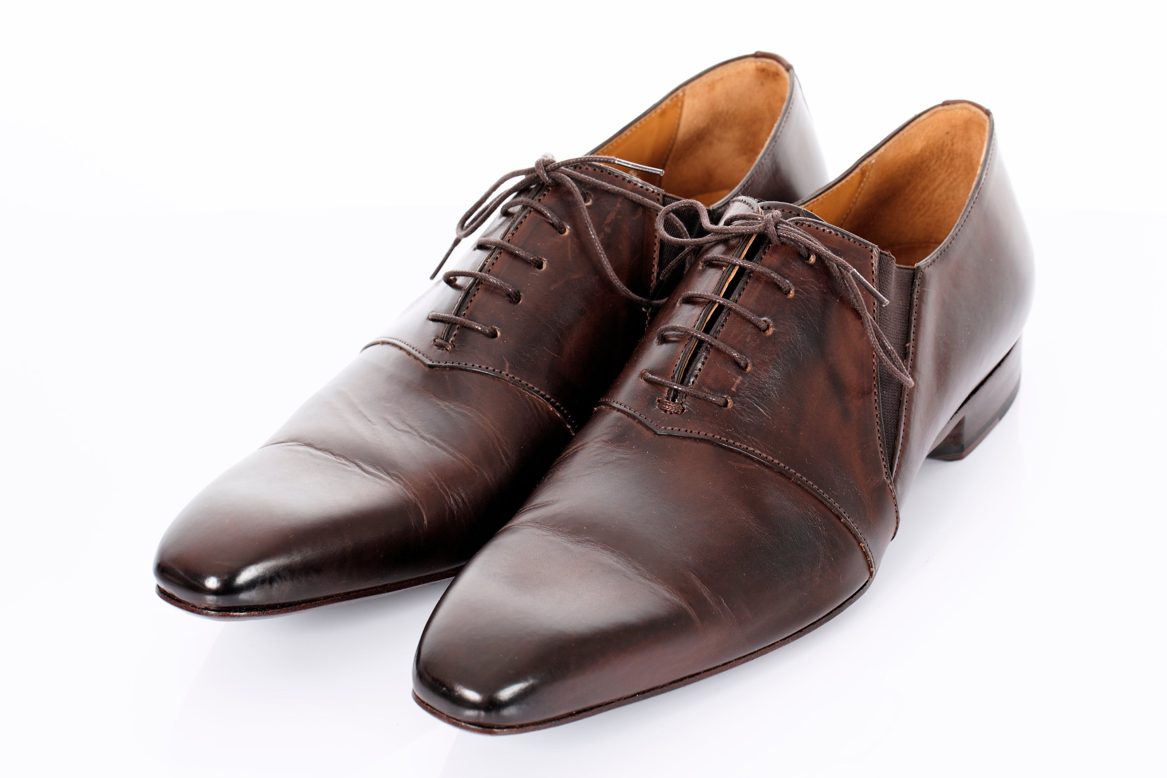 FORMAL SHOES